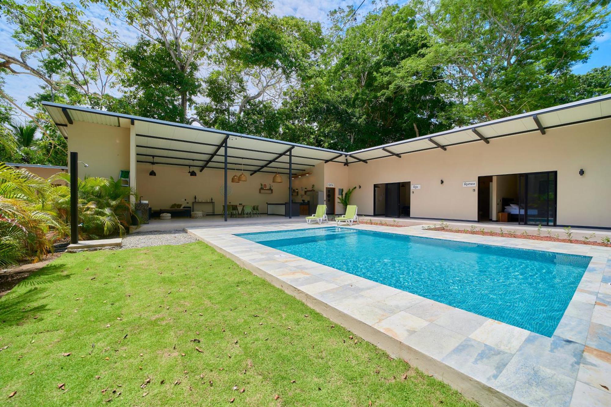 Lalola Villa Privada Cahuita Exterior photo